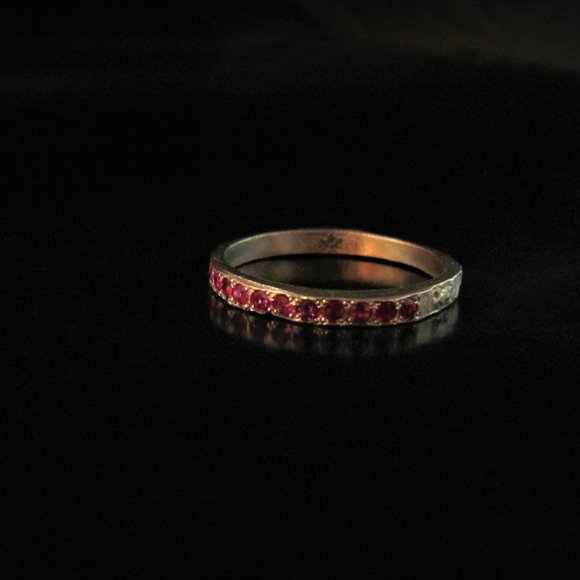 Ruby ring. 14K yellow gold ring set with 15 Ruby. - Picture 7 of 15